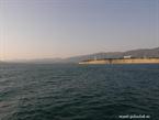 Вид на Геленджик из открытого моря
