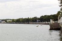 Пляж в районе детского лагеря "Алые Паруса"